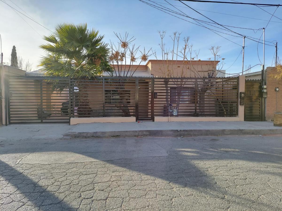 فيلا Casa En La Zona Centro De La Ciudad سيوداد خواريز المظهر الخارجي الصورة